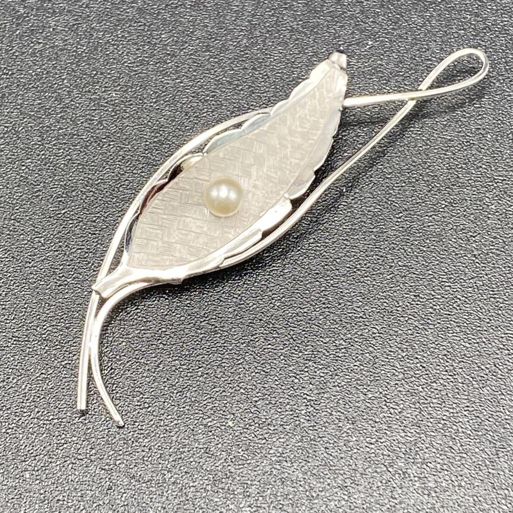 Bond Boyd Sterling Silver Leaf Brooch Vintage Pearl Silver 2.25"